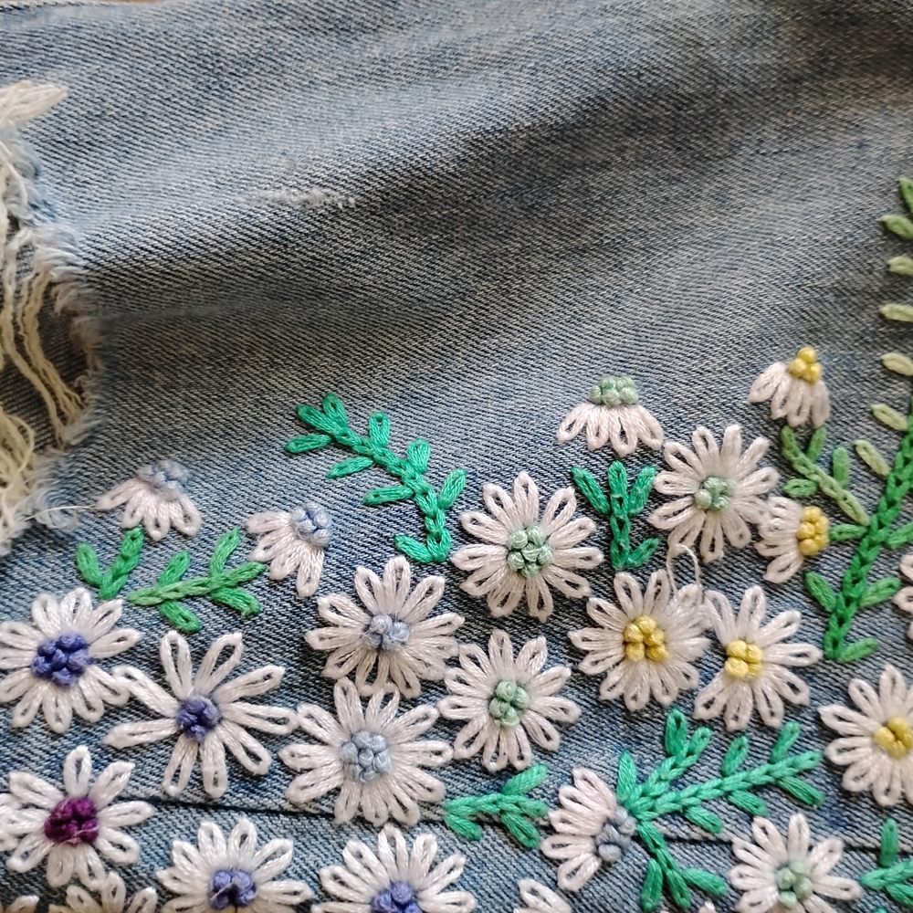 Levi's Custom Embroidered Greatful Dead Festival Jeans